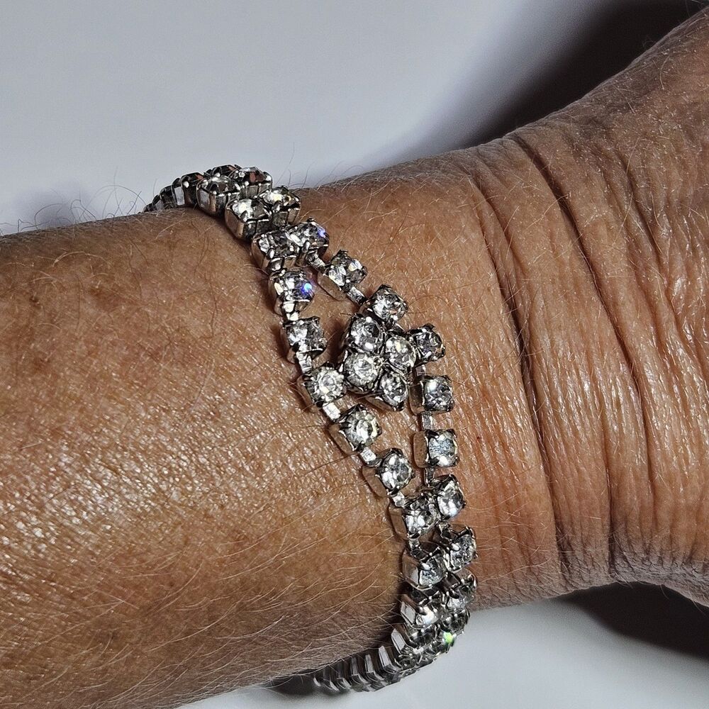 Silver Tone Vintage Clear Rhinestone Bracelet 6.75"